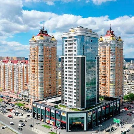Vip Apartment 120M2 With Panoramic Windows, 22 Floor. Obolon Kiev Ngoại thất bức ảnh